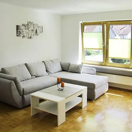 Schöne helle Ferienwohnung in Waldnähe Berching Exterior foto