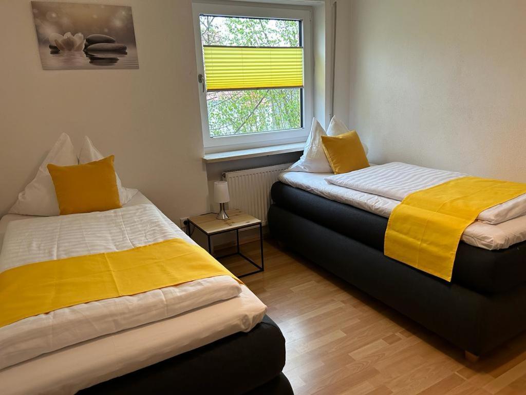 Schöne Helle In Waldnähe *